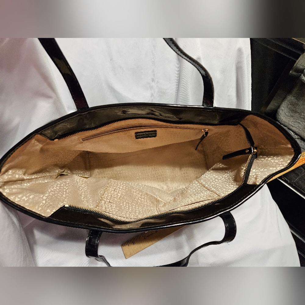 **KATE SPADE NEW YORK** Patent Leather Black Large Shoulder Purse Bag Sa… - Picture 9 of 16
